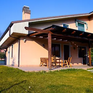 casa-rosetta-pescantina.hotelinveneto.com/