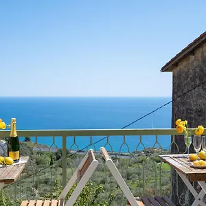 casa-francesca-212s.hotelitalianriviera.com/